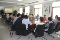 重溫《共產(chǎn)黨宣言》，堅(jiān)定信仰信念 -------心心酒業(yè)黨委組織開